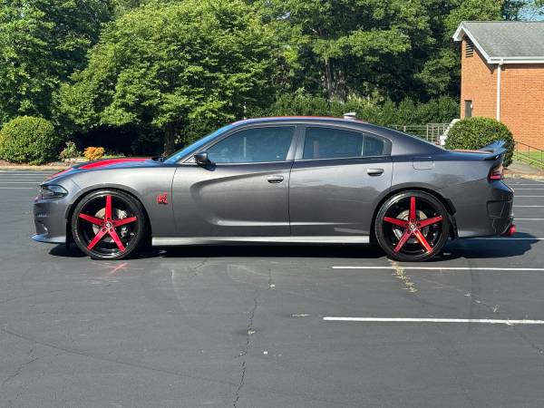2018 Dodge Charger Scat Pack - 36k Millas - $27,985 (Charlotte)63613520197121121