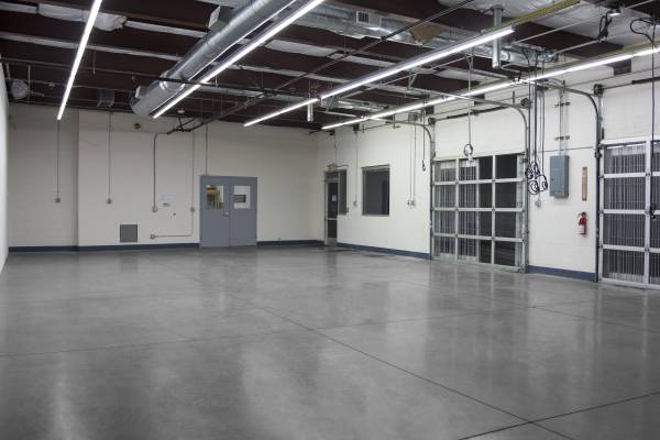 $4,414 / 2675ft2 - Private 2,675 sq ft Unit | Fully Enclosed (Unit 319)64218942584962121