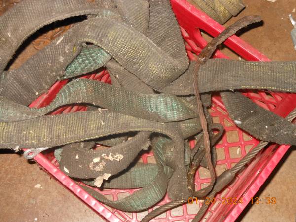 Straps 1