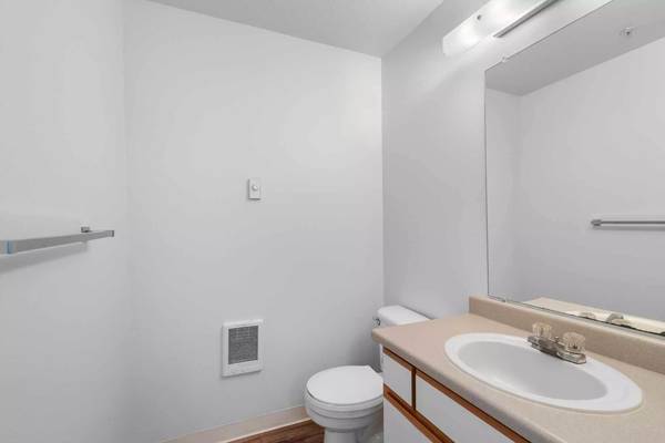 $2,145 / 3br - 1345ft2 - Just the place you're looking for! Come and see! (Tigard)63672601255553124