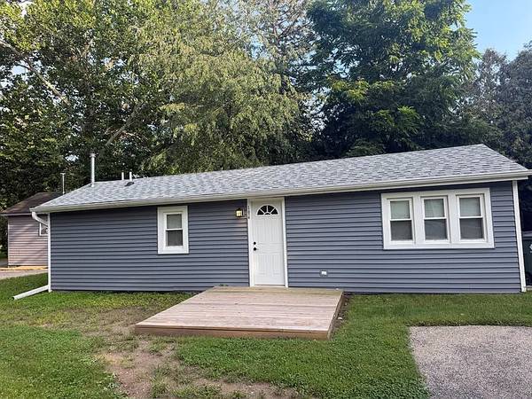 Remodeled 1-bedroom, 1-bath - 1205 Rattray Dr 1