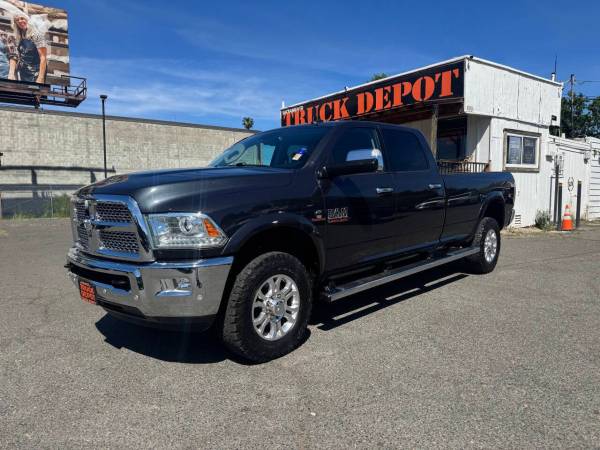 2018 RAM 2500 Laramie 4dr - Photo 3