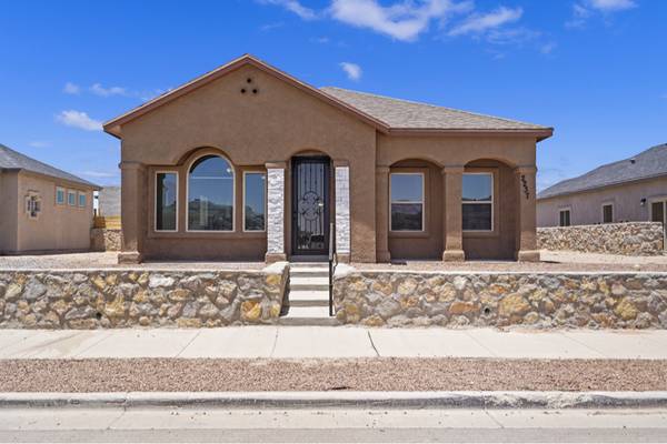 $1900.00 / 4br - 1603ft2 - Charming Single Unit in El Paso | 2237 Tony Harper St | $1900/mo | Ava63971417672451120
