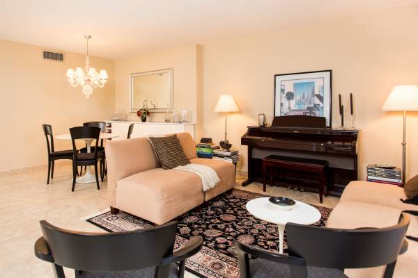 Upholstered Chairs / Like New 1