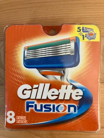 Gillette Fusion Replacement Cartridges - Never Opened - 8 Count Box 1