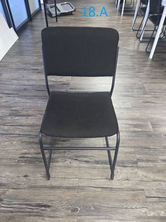 Minimalist Sled Chair 1