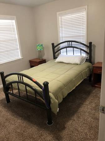 $500 / 1br - 1000ft2 - Habitación en alquiler en La Marque $500 al mes con depósito de $250. Casa 3/2 (La Marque)63879461900801120
