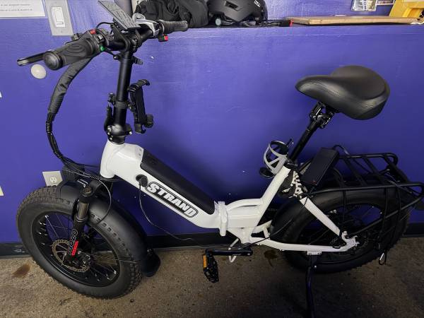 Class 3+ Strand E bike 1
