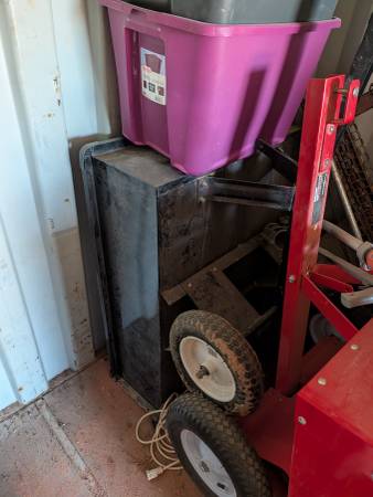 Yard tractor trailers 1