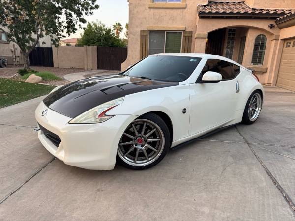 ¡2016 NISSAN 370Z MUCHOS EXTRAS! - $12,800 (Gilbert)63616970330881120