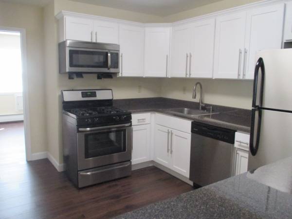 $2,540 / 2br - 774ft2 - Large &  Beautiful 2 Bedroom Apartment (Garnerville, NY)62947912302977124