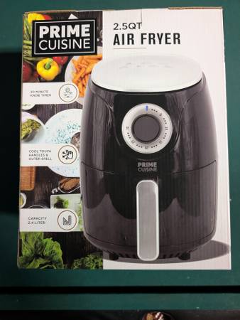 Brand New in Box Air Fryer 2.5 Qt 1