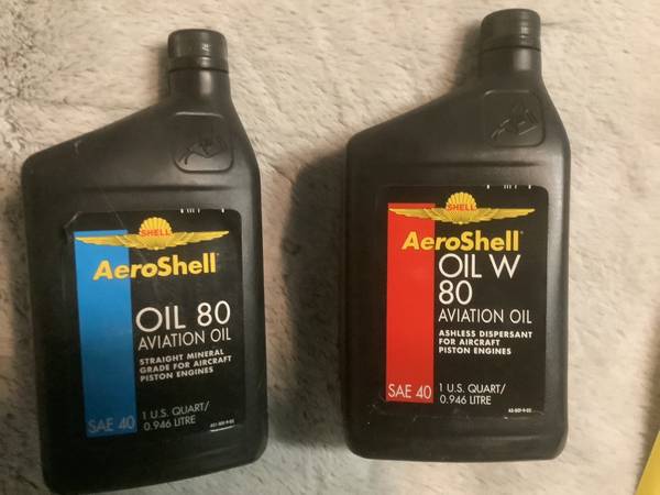 AeroShell Aviation oil 80    40W    two quarts 1