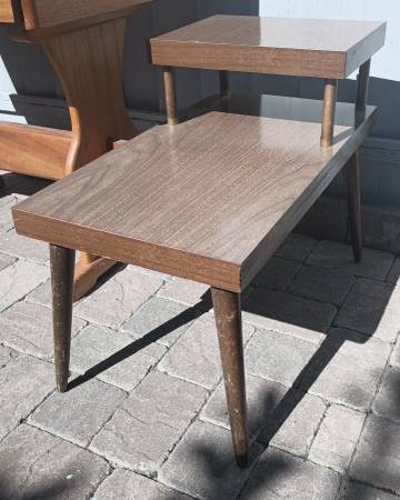 Vintage End Table 1