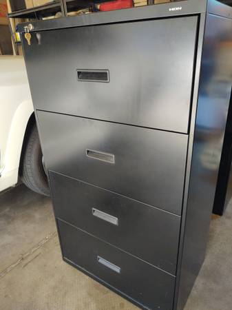 Hon 4 drawer file cabinet 1