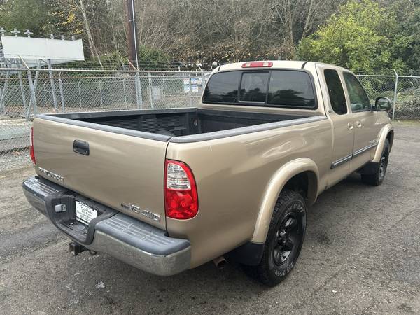 2005 Toyota Tundra Access Cab SR5 TRD 4WD ==Clean title, Affordable-- - $15,995 (kirkland)63613934994307124