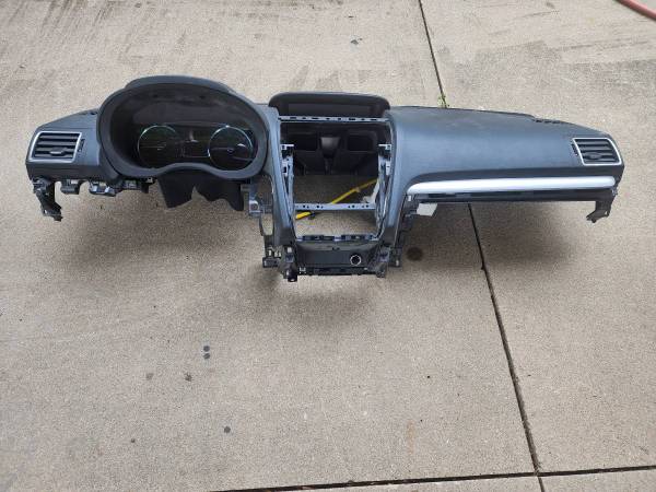 2017 Subaru Forester Dashboard Assembly 1