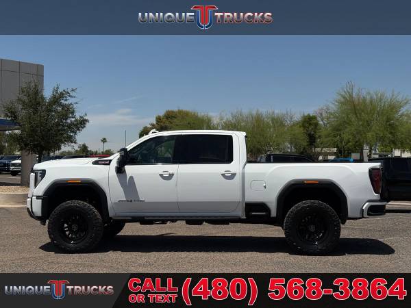2025 GMC SIERRA 3500HD AT4 - Photo 12