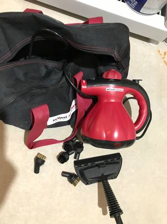 Scunci handheld steamer (new) 1