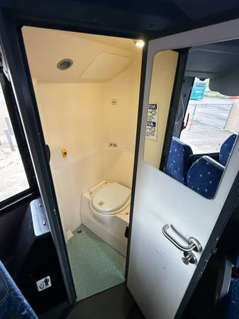 Temsa TS45, 2017 White Coach Bus - $189,000 (South St.Paul)63481669531905122