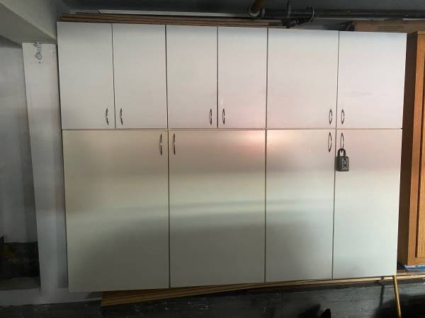 Solid wall cabinets excellent condition 1