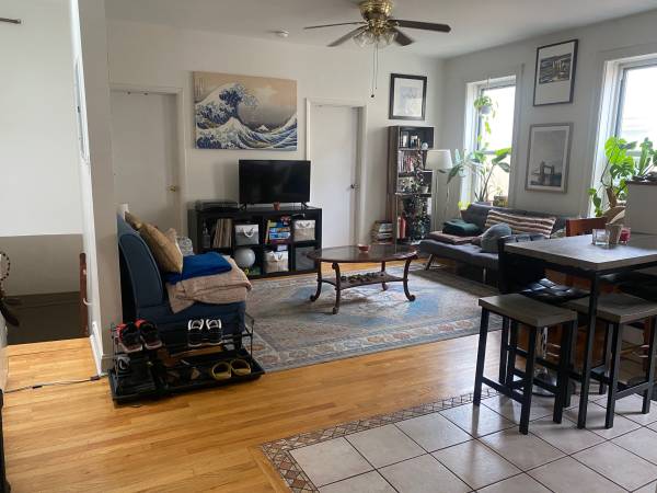 $1,500 Large Bedroom 2 blocks from Astoria Park - Available November 1st (Astoria / Ditmars)63912048305411121