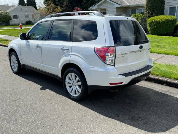 2013 Subaru Forester 2.5x Edición Limitada - $12,90063623387784065124