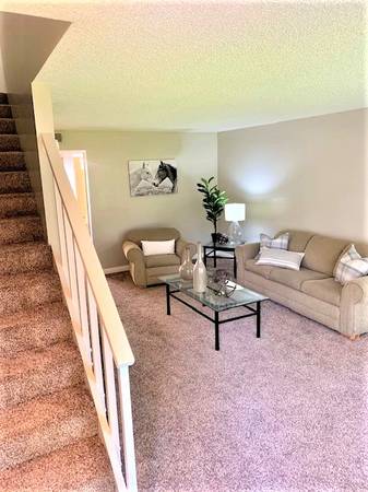 $1,624 / 2br - 1040ft2 - ONE MONTH FREE!!!!! 2x1.5TOWNHOMES AT TORREY RIDGE APARTMENTS (FRESNO)64008333262979121