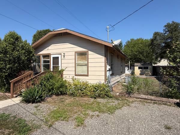 OFF-MARKET | Old Town Converse – Corner Lot 1
