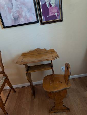 Antique Telephone Table 1