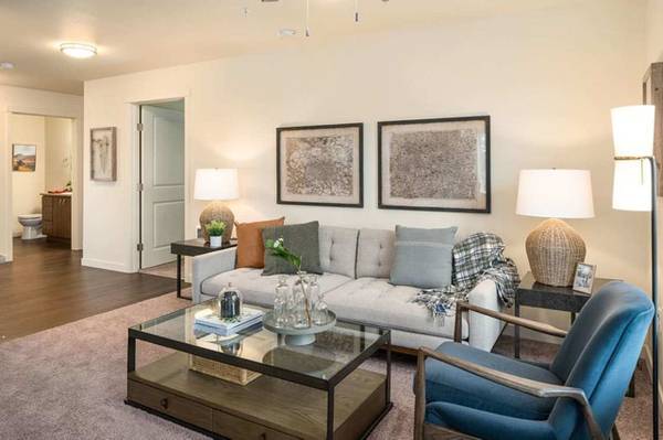 $1,713 / 1br - Elevators, 100% Smoke-Free Community, Dishwasher (31701 Pete von Reichbauer Way S, Federal Way, WA)64031309048322120