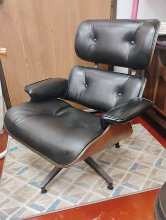 Eames Herman Miller Style Lounge Chair 1