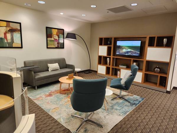 $2,270 🍂 Fall Specials – Window Office w/ Chinatown Views w/ 15% Off (financial district)63753121118083123