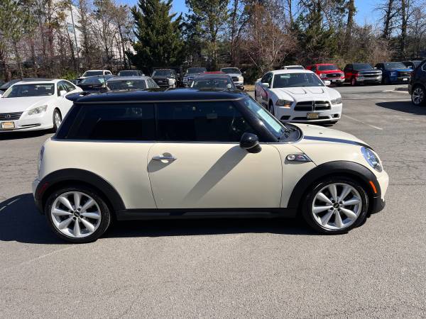 2013 MINI Hardtop Cooper S 2dr Hatchback - $8,999 (CHANTILLY)63616633499779123