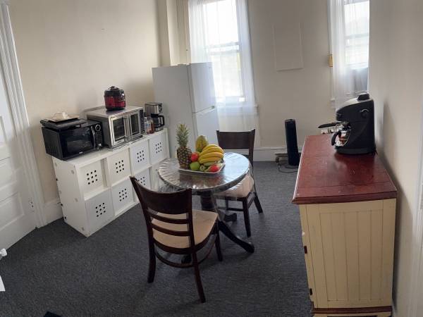 $800 / 2br - 900ft2 - Chico brasileño busca compañero de cuarto 🇧🇷 masculino (Freeport)63684763097091120