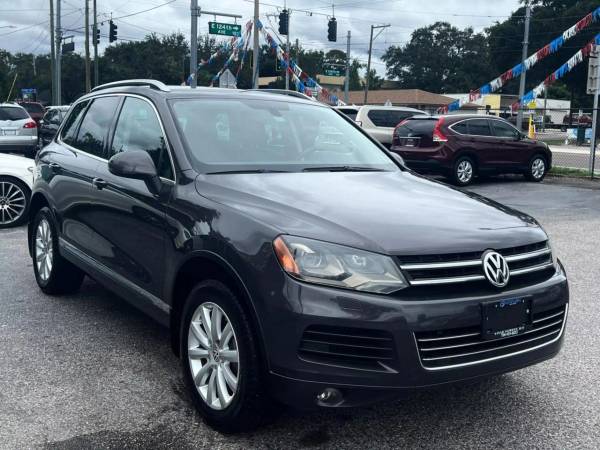 2012 Volkswagen Touareg Diesel AWD Tracción en las cuatro ruedas VW TDI Sport SUV 4D - $7,495 (Carisma Auto Group)63443821154433121