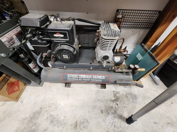 DeVilbiss Steel Driver Series Contractor Air Compressor 1
