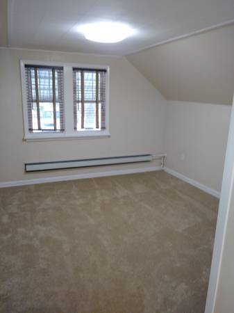 $1,000 / 1br - 600ft2 - 1 bd. For rent (St. Paul)63868703917057123