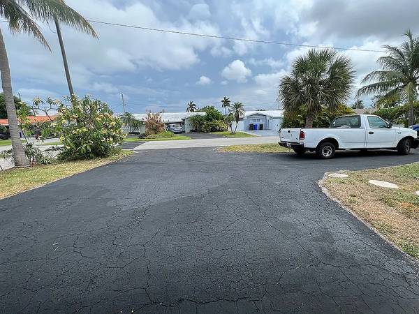 $790,000 / 4br - FOR SALE- $790K- 4 BEDROM 2 BATH UNIT DUPLEX- NOI-$7,200 PER MO ! (FORT LAUDERDALE)63825136158849121