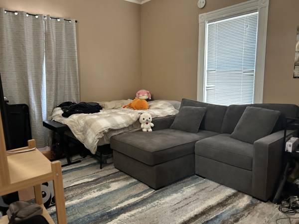 $800 / 4br - Habitación privada disponible en West Medford (West Medford)63655319532291120