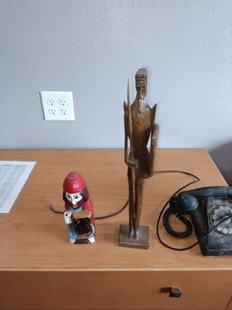 Statues 1