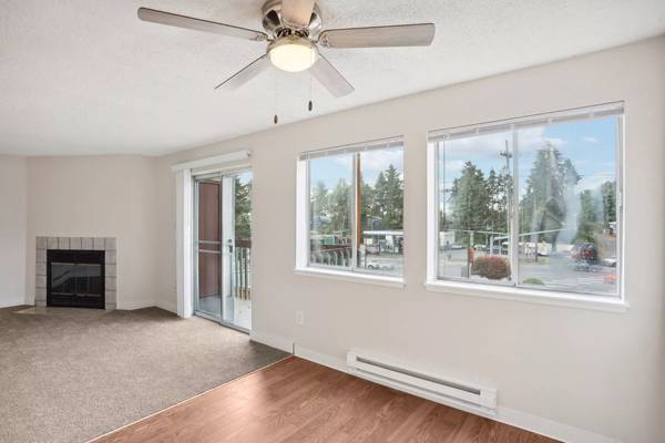 $1,495 / 1br - 680ft2 - All the perks of modern living! Washer/dryer included. Tour today! (Seattle - Bryn Mawr-Skyway)63808107320835124