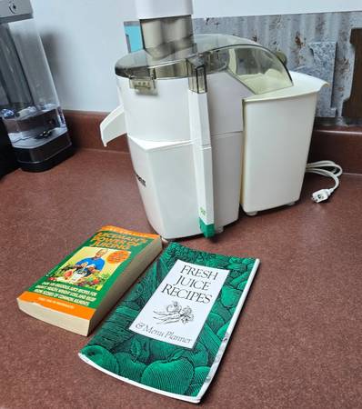 The Juiceman II Classic Fruit and Vegetable Juicer* - $60 (Sioux Falls)63471124192131121