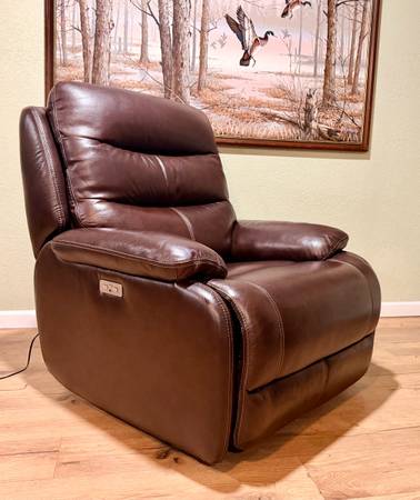 Oversized Genuine Leather Power Headrest Recliner Rocker Chair 1