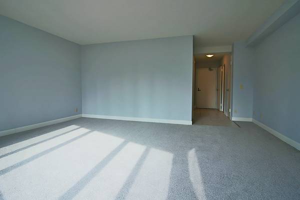 $1,791 Gold Coast Studio w/ Doorman + Rooftop, Lake Views & Steps to Beaches! (Gold Coast)63898858747651121