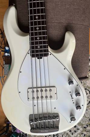 1990 Musicman StingRay 5 1
