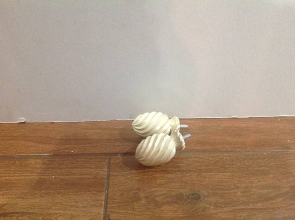 Curtain Rod End Knobs 1