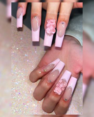 iso Nail Tech position in Reno 1