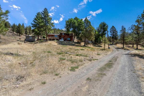 $599,000 / 3br - 1851ft2 - 18.7 acres of pure heaven! (Prineville)63839291934465123