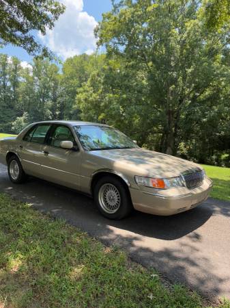 2000 Mercury Grand Marquis - $3,999 (Canton)63620375340545121